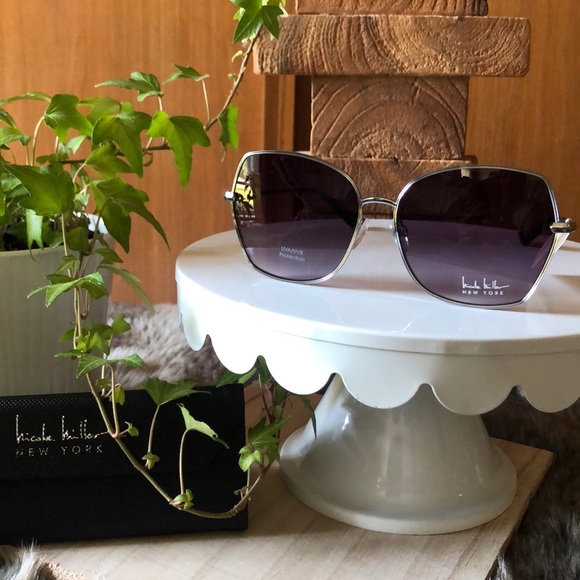 NWT Nicole Miller Sunglasses main image 5